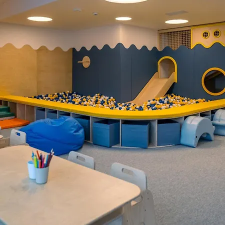 Zorza - Jacuzzi, Sauny, Sala Zabaw, Baseny, Parking, Do Plazy 400m Plaskie Zejscie Jastrzębia Góra
